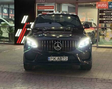 Чорний Мерседес GLE-Class Coupe, об'ємом двигуна 3 л та пробігом 61 тис. км за 49900 $, фото 2 на Automoto.ua