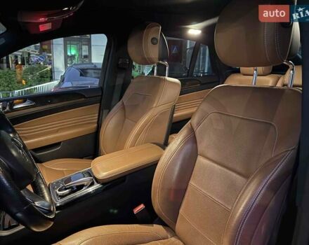 Чорний Мерседес GLE-Class Coupe, об'ємом двигуна 3 л та пробігом 61 тис. км за 49900 $, фото 20 на Automoto.ua