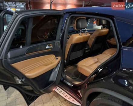 Чорний Мерседес GLE-Class Coupe, об'ємом двигуна 3 л та пробігом 61 тис. км за 49900 $, фото 36 на Automoto.ua