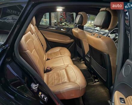 Чорний Мерседес GLE-Class Coupe, об'ємом двигуна 3 л та пробігом 61 тис. км за 49900 $, фото 46 на Automoto.ua