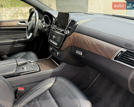 Чорний Мерседес GLE-Class Coupe, об'ємом двигуна 3 л та пробігом 108 тис. км за 45500 $, фото 29 на Automoto.ua