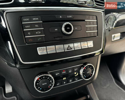 Чорний Мерседес GLE-Class Coupe, об'ємом двигуна 3 л та пробігом 237 тис. км за 43900 $, фото 31 на Automoto.ua