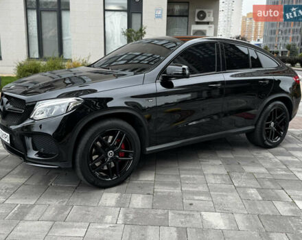 Черный Мерседес GLE-Class Coupe, объемом двигателя 3 л и пробегом 237 тыс. км за 43900 $, фото 1 на Automoto.ua