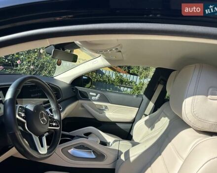 Черный Мерседес GLE-Class Coupe, объемом двигателя 1.99 л и пробегом 47 тыс. км за 85000 $, фото 6 на Automoto.ua