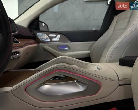 Черный Мерседес GLE-Class Coupe, объемом двигателя 1.95 л и пробегом 53 тыс. км за 88500 $, фото 42 на Automoto.ua