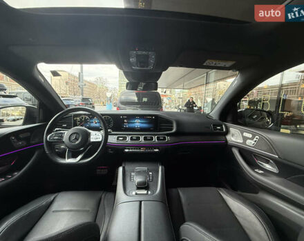 Черный Мерседес GLE-Class Coupe, объемом двигателя 1.95 л и пробегом 27 тыс. км за 109394 $, фото 12 на Automoto.ua