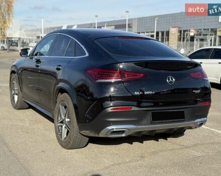 Черный Мерседес GLE-Class Coupe, объемом двигателя 1.95 л и пробегом 115 тыс. км за 79000 $, фото 12 на Automoto.ua