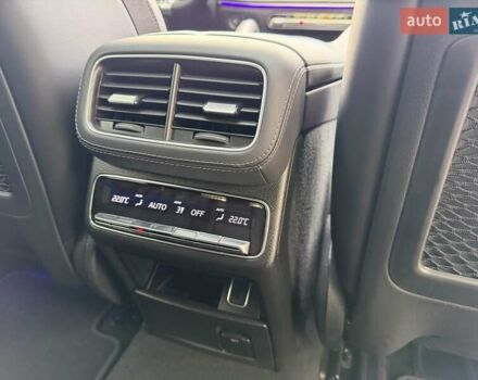 Черный Мерседес GLE-Class Coupe, объемом двигателя 4 л и пробегом 55 тыс. км за 122555 $, фото 22 на Automoto.ua