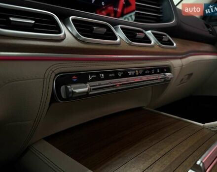 Черный Мерседес GLE-Class Coupe, объемом двигателя 1.95 л и пробегом 53 тыс. км за 88500 $, фото 49 на Automoto.ua