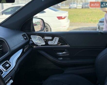 Черный Мерседес GLE-Class Coupe, объемом двигателя 1.95 л и пробегом 115 тыс. км за 79000 $, фото 26 на Automoto.ua