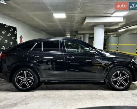 Чорний Мерседес GLE-Class Coupe, об'ємом двигуна 1.99 л та пробігом 8 тис. км за 102500 $, фото 3 на Automoto.ua