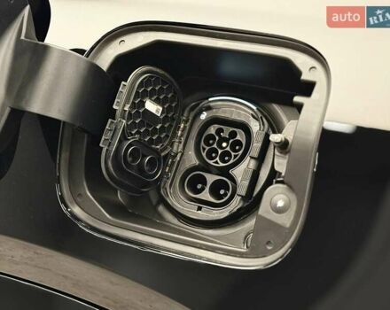 Черный Мерседес GLE-Class Coupe, объемом двигателя 3 л и пробегом 42 тыс. км за 127700 $, фото 18 на Automoto.ua