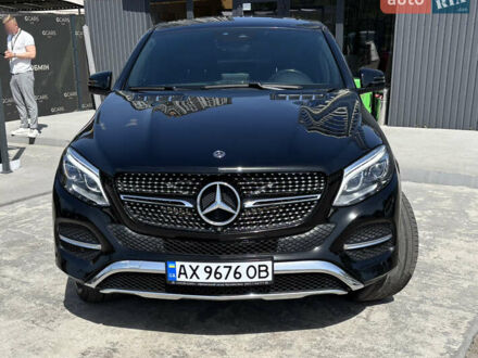 Мерседес GLE-Class Coupe 2015 у Києві на Automoto.ua Чорний Мерседес GLE-Class Coupe, об'ємом двигуна 3 л та пробігом 150 тис. км за 34500 $, фото 1 на Automoto.ua
