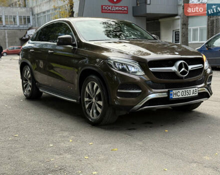 Коричневый Мерседес GLE-Class Coupe, объемом двигателя 2.99 л и пробегом 213 тыс. км за 36900 $, фото 1 на Automoto.ua