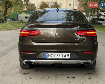 Коричневый Мерседес GLE-Class Coupe, объемом двигателя 2.99 л и пробегом 213 тыс. км за 36900 $, фото 10 на Automoto.ua