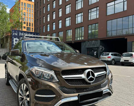 Коричневый Мерседес GLE-Class Coupe, объемом двигателя 2.99 л и пробегом 207 тыс. км за 38400 $, фото 1 на Automoto.ua