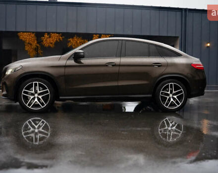 Мерседес GLE-Class Coupe 2016 у Києві на Automoto.ua Коричневий Мерседес GLE-Class Coupe, об'ємом двигуна 3 л та пробігом 200 тис. км за 36000 $, фото 4 на Automoto.ua