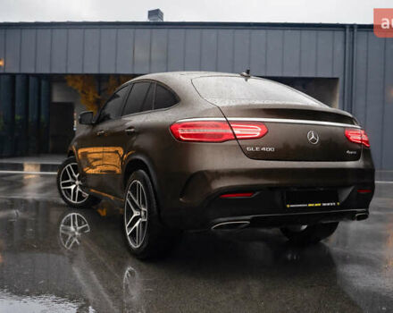 Мерседес GLE-Class Coupe 2016 у Києві на Automoto.ua Коричневий Мерседес GLE-Class Coupe, об'ємом двигуна 3 л та пробігом 200 тис. км за 36000 $, фото 5 на Automoto.ua