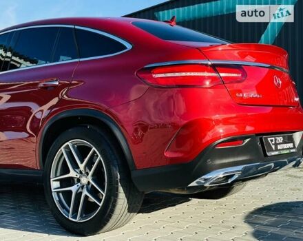 Красный Мерседес GLE-Class Coupe, объемом двигателя 2.99 л и пробегом 168 тыс. км за 41500 $, фото 69 на Automoto.ua