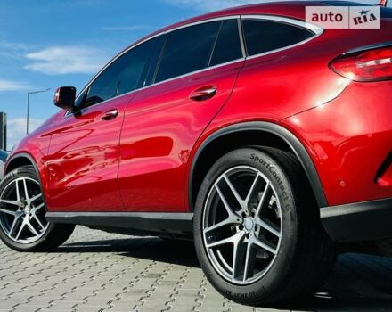 Красный Мерседес GLE-Class Coupe, объемом двигателя 2.99 л и пробегом 168 тыс. км за 41500 $, фото 7 на Automoto.ua