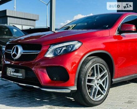Красный Мерседес GLE-Class Coupe, объемом двигателя 2.99 л и пробегом 168 тыс. км за 41500 $, фото 39 на Automoto.ua