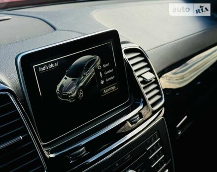 Красный Мерседес GLE-Class Coupe, объемом двигателя 2.99 л и пробегом 168 тыс. км за 41500 $, фото 100 на Automoto.ua