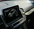Красный Мерседес GLE-Class Coupe, объемом двигателя 2.99 л и пробегом 168 тыс. км за 41500 $, фото 100 на Automoto.ua