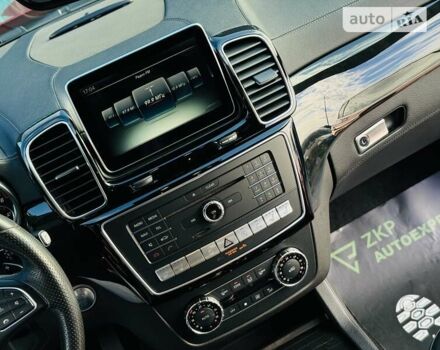 Красный Мерседес GLE-Class Coupe, объемом двигателя 2.99 л и пробегом 168 тыс. км за 41500 $, фото 15 на Automoto.ua