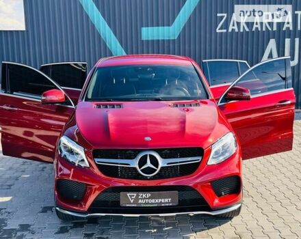 Красный Мерседес GLE-Class Coupe, объемом двигателя 2.99 л и пробегом 168 тыс. км за 41500 $, фото 40 на Automoto.ua
