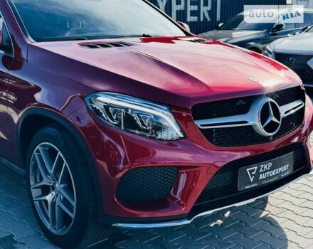 Красный Мерседес GLE-Class Coupe, объемом двигателя 2.99 л и пробегом 168 тыс. км за 41500 $, фото 36 на Automoto.ua
