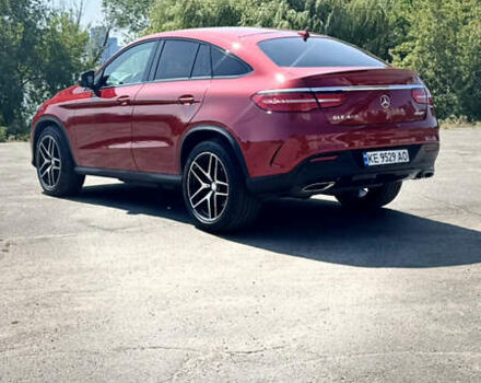 Красный Мерседес GLE-Class Coupe, объемом двигателя 3 л и пробегом 52 тыс. км за 39900 $, фото 9 на Automoto.ua