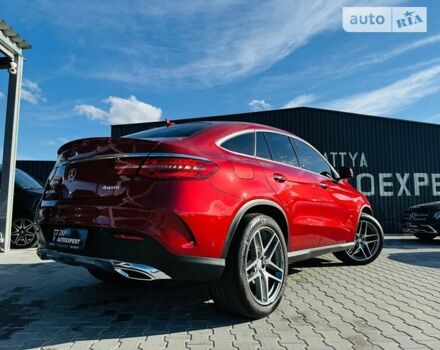 Красный Мерседес GLE-Class Coupe, объемом двигателя 2.99 л и пробегом 168 тыс. км за 41500 $, фото 54 на Automoto.ua