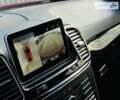 Красный Мерседес GLE-Class Coupe, объемом двигателя 2.99 л и пробегом 168 тыс. км за 41500 $, фото 101 на Automoto.ua