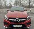 Красный Мерседес GLE-Class Coupe, объемом двигателя 2.99 л и пробегом 177 тыс. км за 41000 $, фото 1 на Automoto.ua