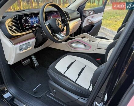 Красный Мерседес GLE-Class Coupe, объемом двигателя 3 л и пробегом 15 тыс. км за 123000 $, фото 21 на Automoto.ua