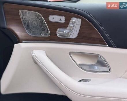 Красный Мерседес GLE-Class Coupe, объемом двигателя 3 л и пробегом 15 тыс. км за 123000 $, фото 23 на Automoto.ua