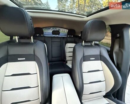 Красный Мерседес GLE-Class Coupe, объемом двигателя 3 л и пробегом 15 тыс. км за 123000 $, фото 32 на Automoto.ua