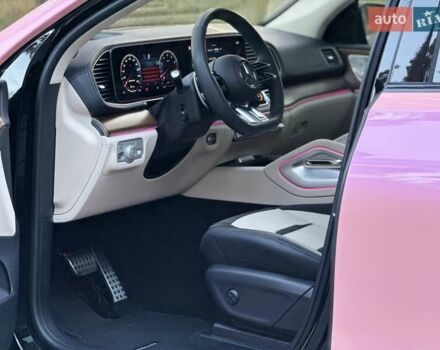 Красный Мерседес GLE-Class Coupe, объемом двигателя 3 л и пробегом 15 тыс. км за 123000 $, фото 25 на Automoto.ua