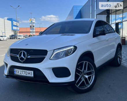 Мерседес GLE-Class Coupe, объемом двигателя 3 л и пробегом 106 тыс. км за 47490 $, фото 3 на Automoto.ua