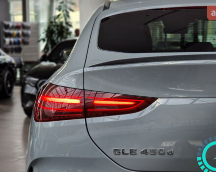 Мерседес GLE-Class Coupe, объемом двигателя 2.99 л и пробегом 0 тыс. км за 152042 $, фото 3 на Automoto.ua