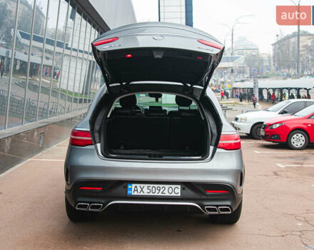 Серый Мерседес GLE-Class Coupe, объемом двигателя 3 л и пробегом 155 тыс. км за 46300 $, фото 23 на Automoto.ua