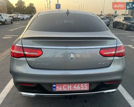 Серый Мерседес GLE-Class Coupe, объемом двигателя 3 л и пробегом 177 тыс. км за 41500 $, фото 7 на Automoto.ua
