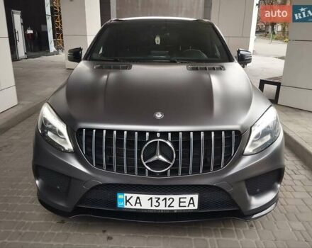 Серый Мерседес GLE-Class Coupe, объемом двигателя 3 л и пробегом 120 тыс. км за 42500 $, фото 3 на Automoto.ua