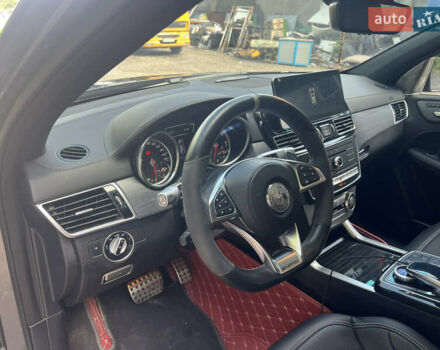 Сірий Мерседес GLE-Class Coupe, об'ємом двигуна 3 л та пробігом 149 тис. км за 35900 $, фото 8 на Automoto.ua