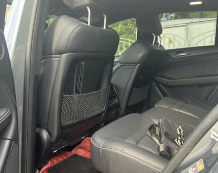 Сірий Мерседес GLE-Class Coupe, об'ємом двигуна 3 л та пробігом 149 тис. км за 35900 $, фото 37 на Automoto.ua
