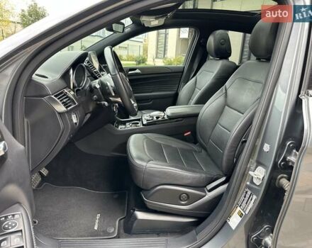 Мерседес GLE-Class Coupe 2016 у Києві на Automoto.ua Сірий Мерседес GLE-Class Coupe, об'ємом двигуна 3 л та пробігом 57 тис. км за 41500 $, фото 26 на Automoto.ua