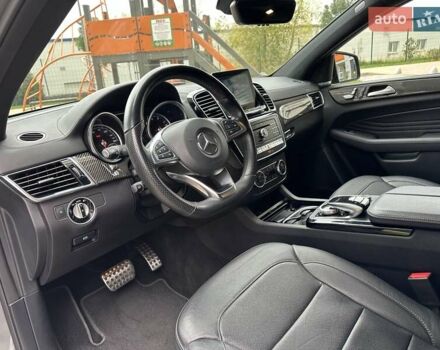 Мерседес GLE-Class Coupe 2016 у Києві на Automoto.ua Сірий Мерседес GLE-Class Coupe, об'ємом двигуна 3 л та пробігом 57 тис. км за 41500 $, фото 27 на Automoto.ua