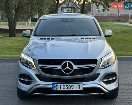 Серый Мерседес GLE-Class Coupe, объемом двигателя 2.99 л и пробегом 140 тыс. км за 39500 $, фото 2 на Automoto.ua
