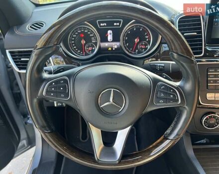 Серый Мерседес GLE-Class Coupe, объемом двигателя 3 л и пробегом 98 тыс. км за 52000 $, фото 38 на Automoto.ua
