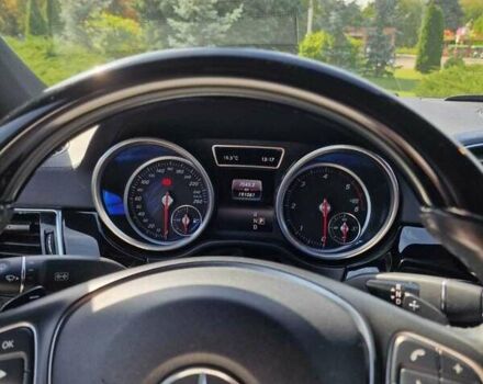 Серый Мерседес GLE-Class Coupe, объемом двигателя 2.99 л и пробегом 198 тыс. км за 45500 $, фото 7 на Automoto.ua